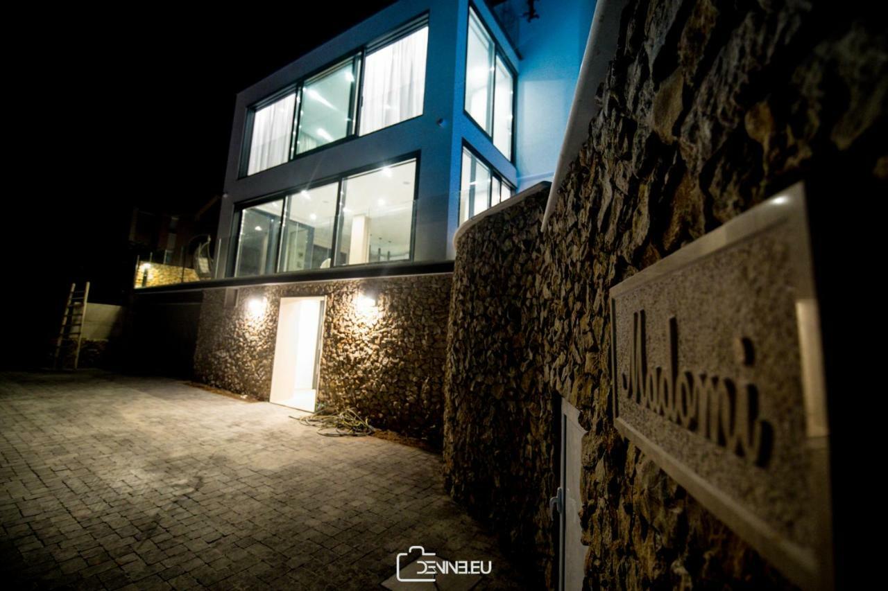 Villa Madomi Kustići 외부 사진